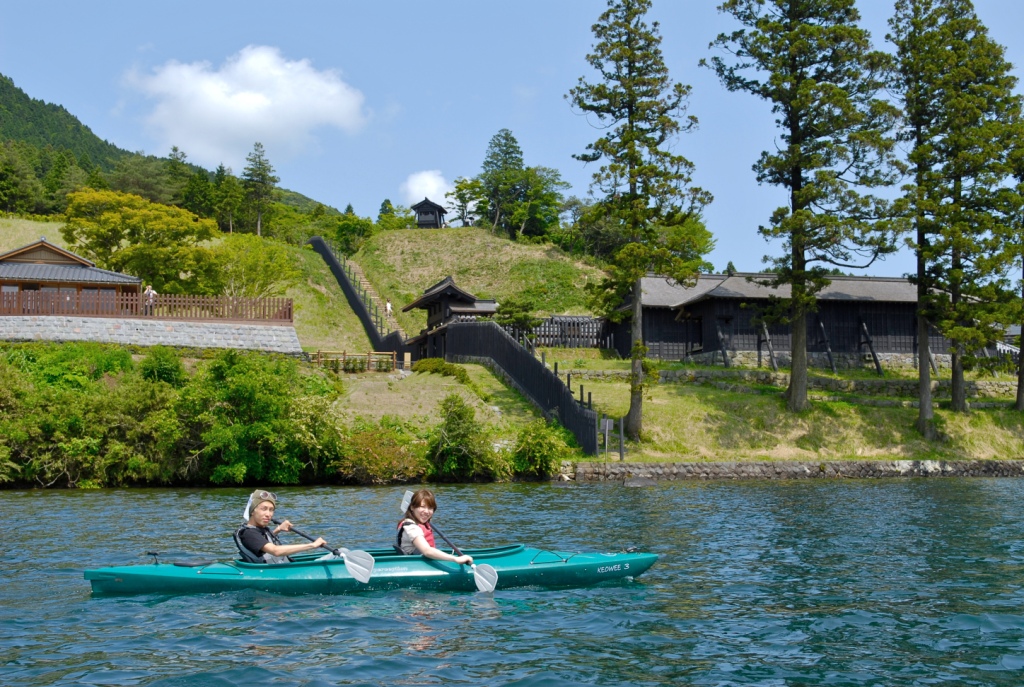 Canoe and Kayak Cruising